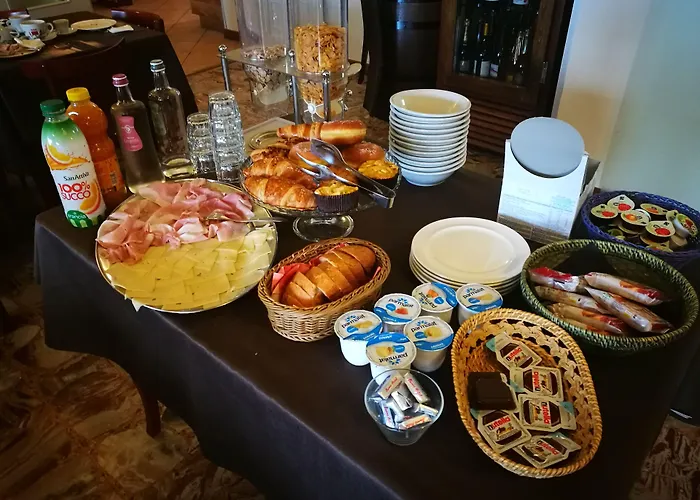 Della Pieve * Tizzano Val Parma